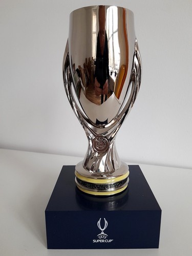 Big replica uefa - of, cup